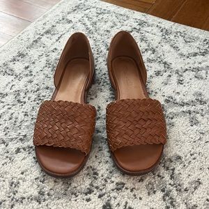 The Kinsley d'Orsay Flat in Woven Leather
